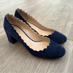 Chloé Lauren Scalloped Block Heel Pumps Navy Suede 37